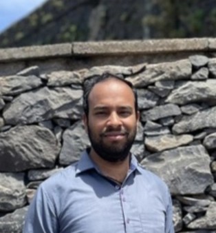 Dr. Monit Kapoor